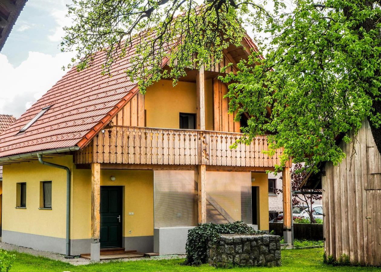 Beekeeping Kojek Apartment Ribnica Exterior foto